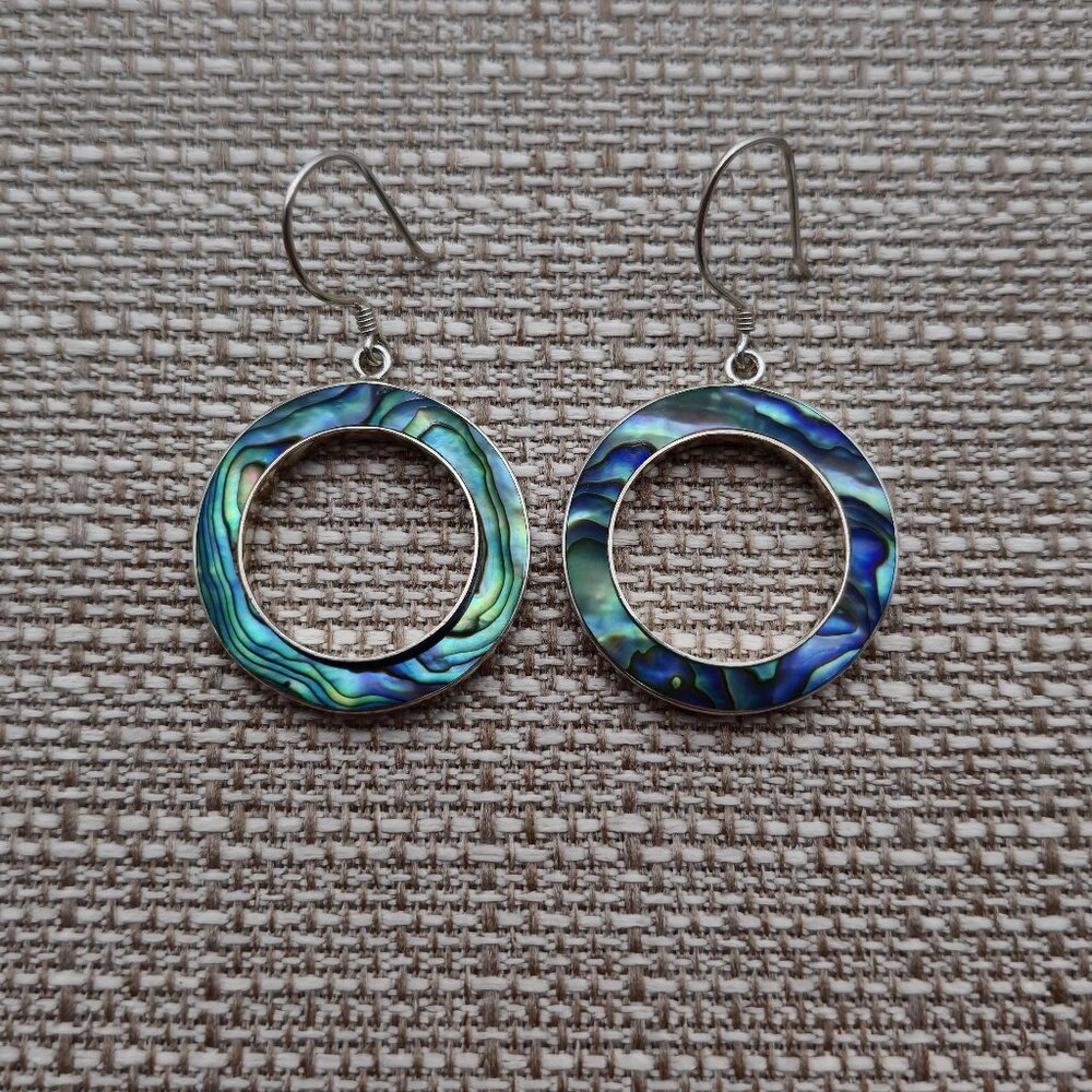 Sterling Silver Circle Abalone Shell Earrings A1768